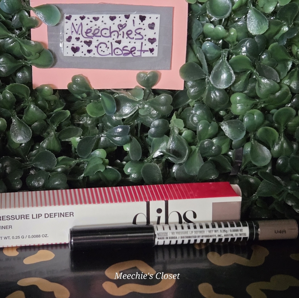 DIBS Beauty Liner – Shade: Medium (Mini)